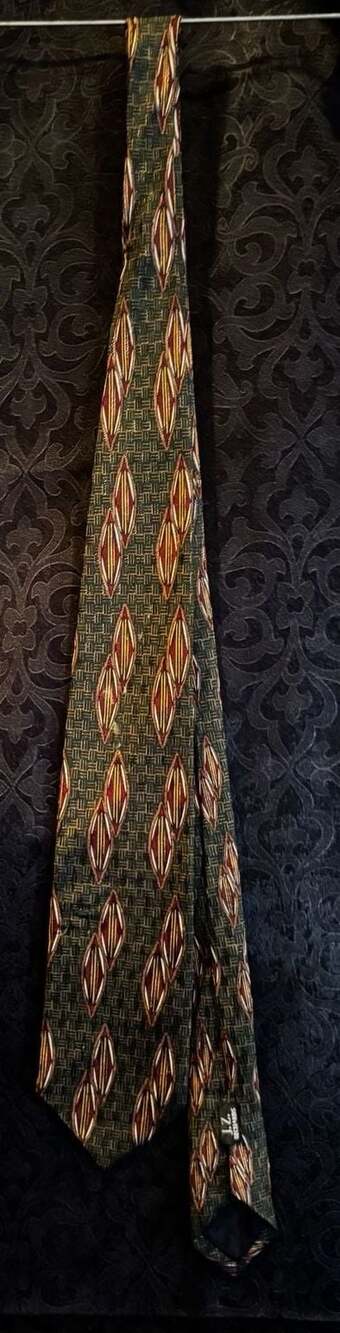 Silk Tie Geometric Pattern